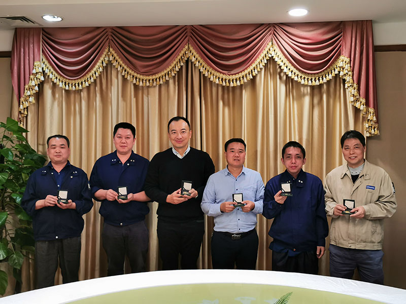廣州海洋15年服務(wù)(wù)獎(jiǎng)同事合照
